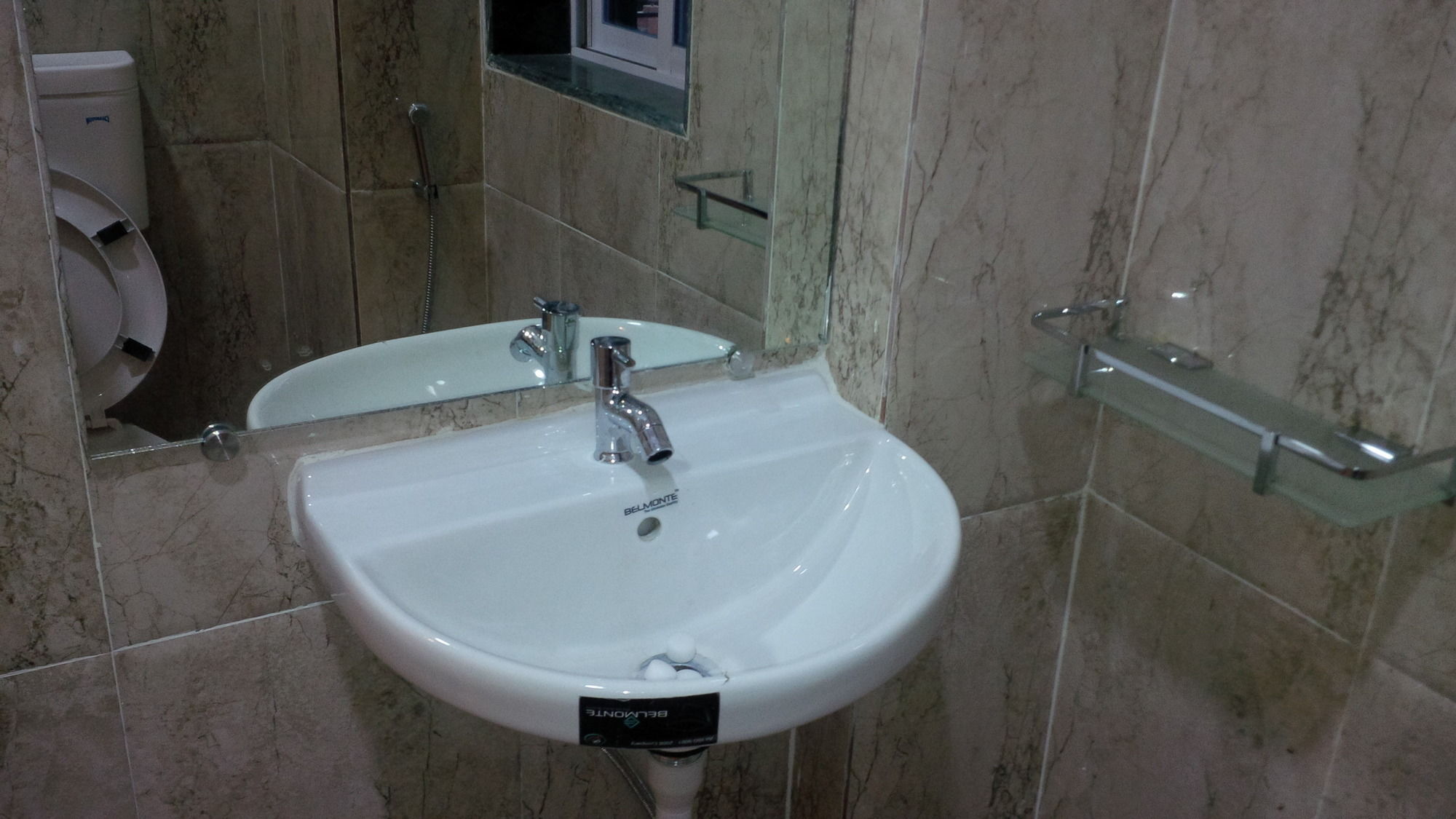 Hotel Blue Bird Colaba Mandve Экстерьер фото
