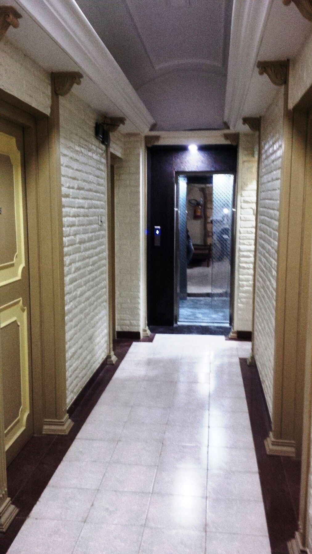 Hotel Blue Bird Colaba Mandve Экстерьер фото