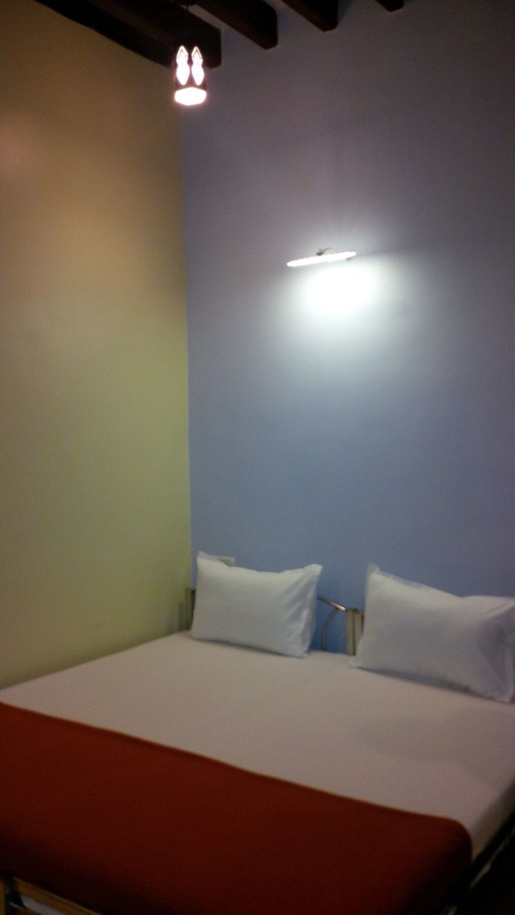 Hotel Blue Bird Colaba Mandve Экстерьер фото